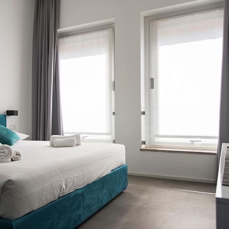 Youhosty - Meravigli R1 Small 16 Milan Bagian luar foto